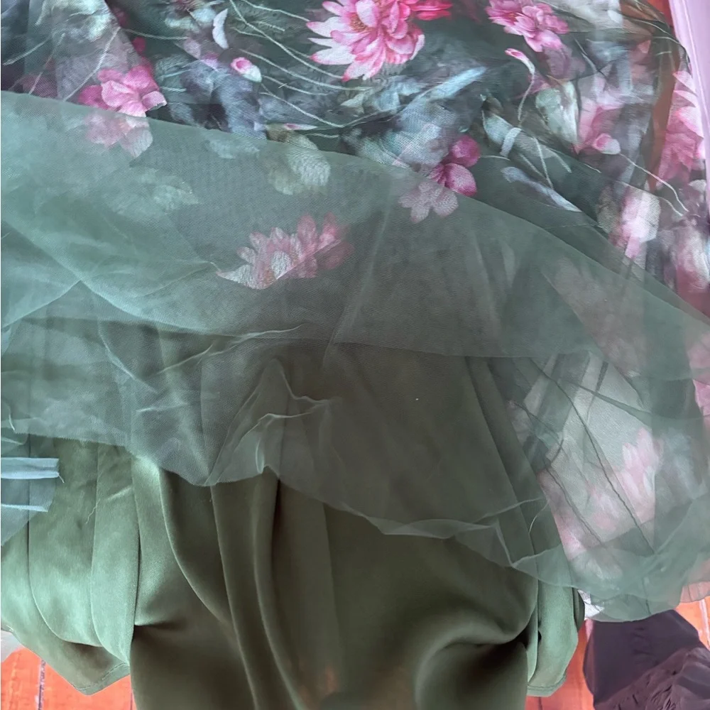 Baltic Born NWT Layla Tulle Maxi Dress Dark Floral Green 3 Layers - Picture 15 of 16